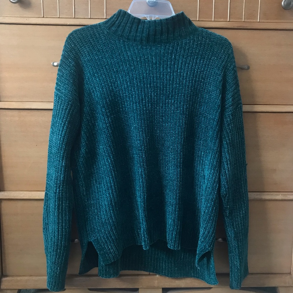 emerald green turtle neck sweater